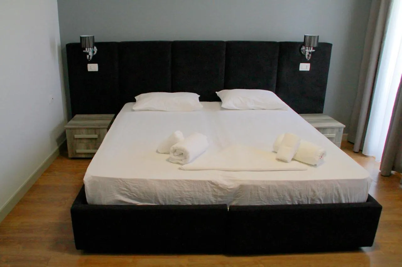 Perandor Beach Hotel Durrës