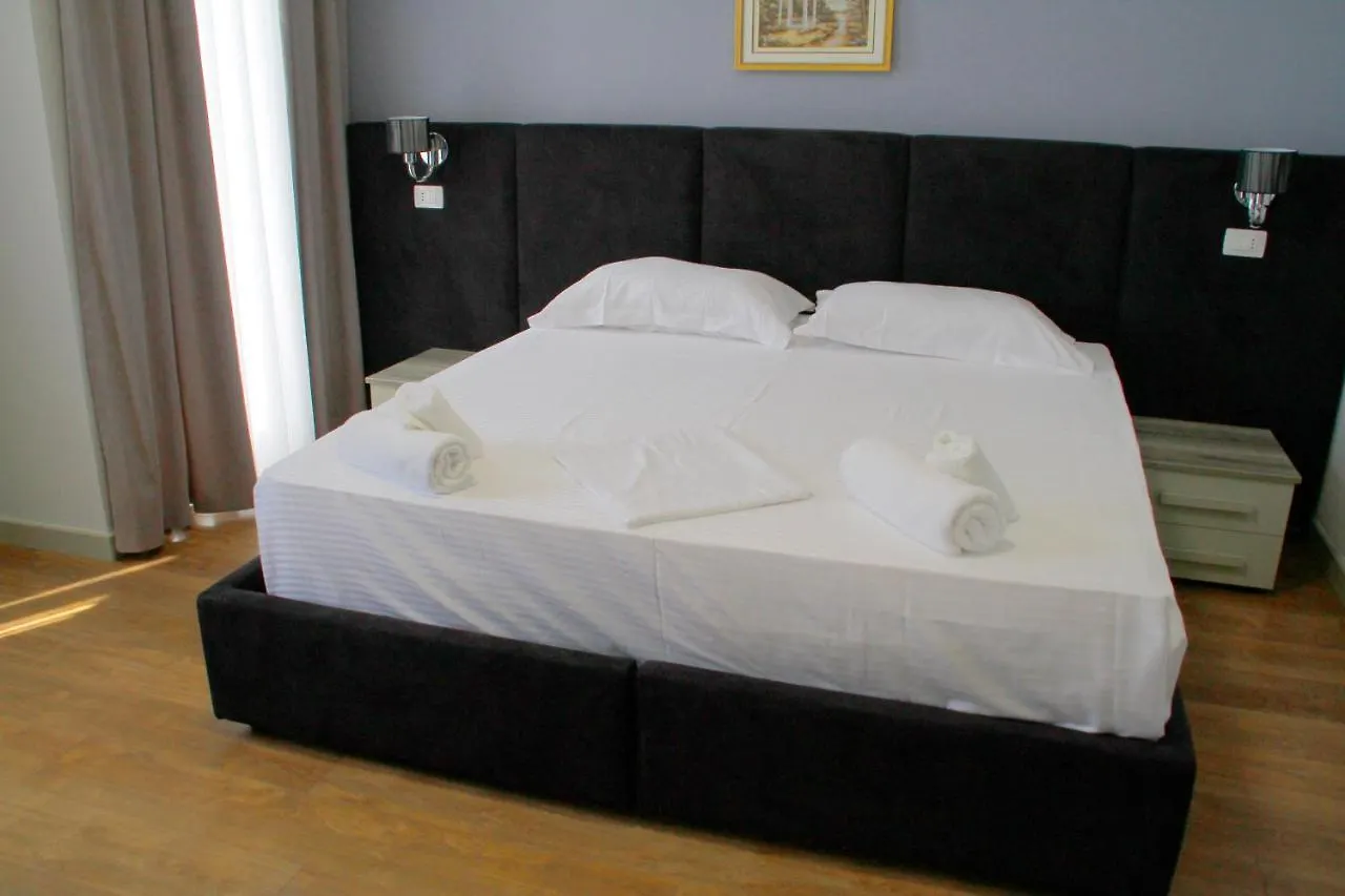 Perandor Beach Hotel Durrës