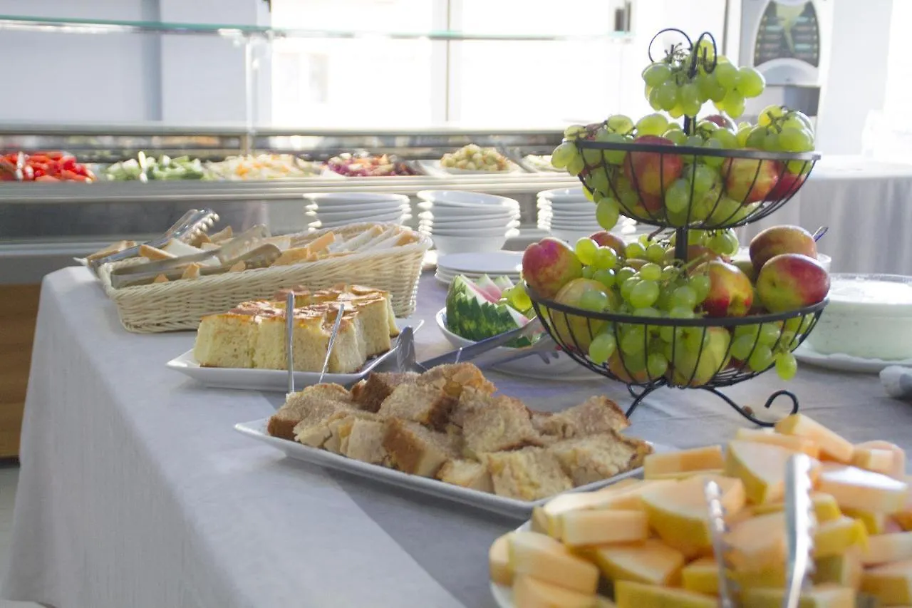 Perandor Beach Hotel Durres 4*,