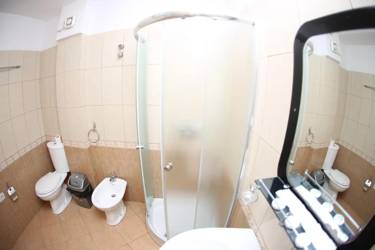 Perandor Beach Hotel Durrës Albanië